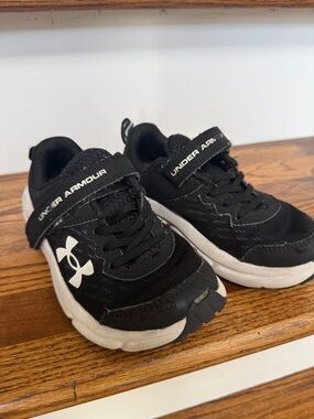 Under Armour Black and White Kids' Sneakers